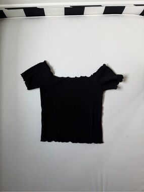 stradivarius Black Off-the-Shoulder Crop Top
